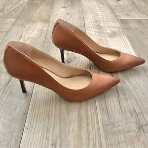 Ralph Lauren Lanette Leather Pump Size 8 **NEW IN BOX**